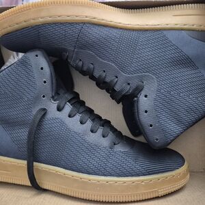 NSW Pro Stepper Nike Sz 8 Anthracite